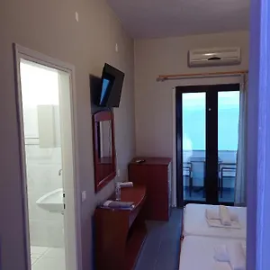κάντε κράτηση εδώ